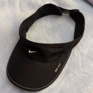 COPY - Nike dry fit visor